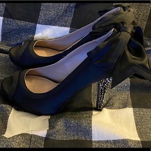 Betsey Johnson black bow and rhinestone heels